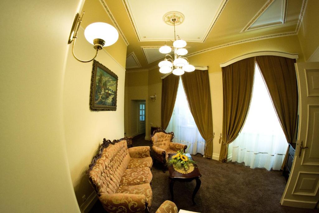 Bed and Breakfast Bialy Dwor Квидзын Номер фото