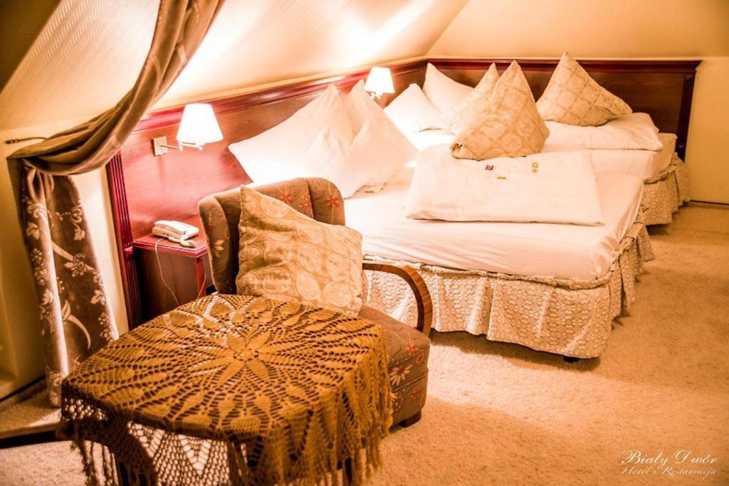 Bed and Breakfast Bialy Dwor Квидзын Номер фото