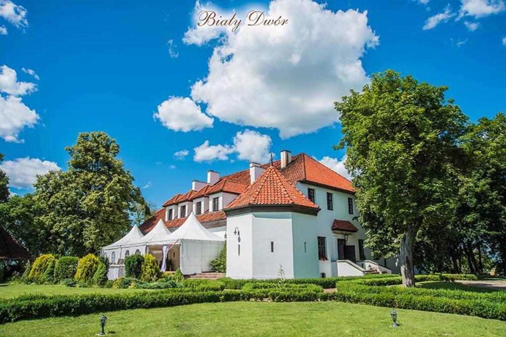 Bed and Breakfast Bialy Dwor Квидзын Экстерьер фото