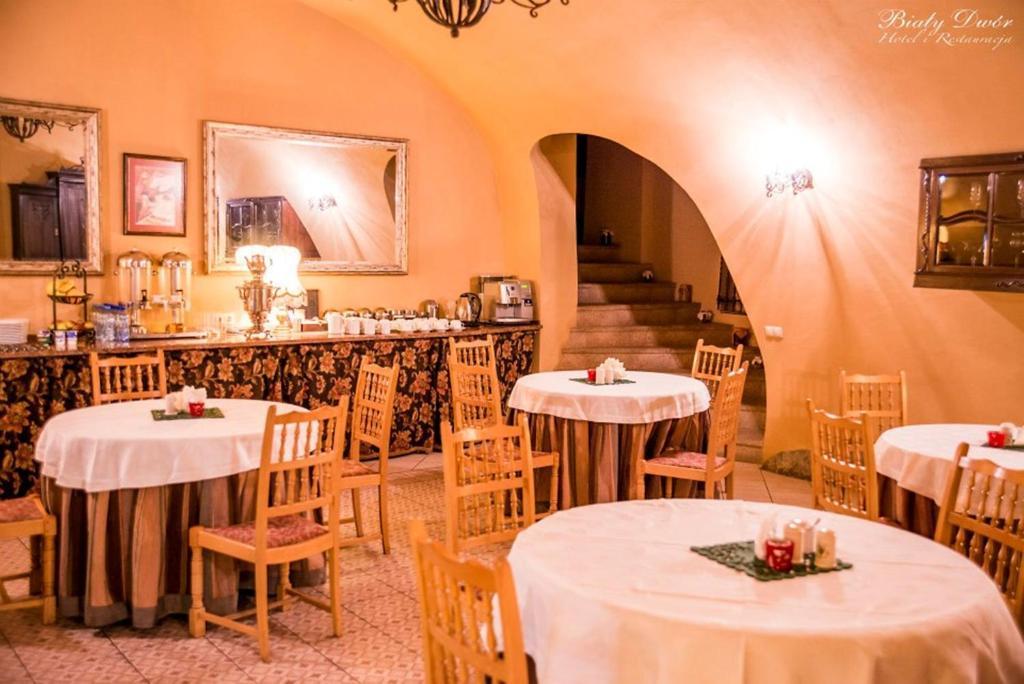 Bed and Breakfast Bialy Dwor Квидзын Экстерьер фото